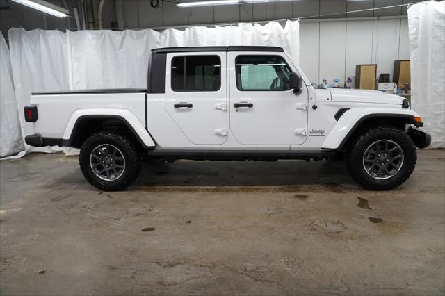 2023 Jeep Gladiator Overland 4x4