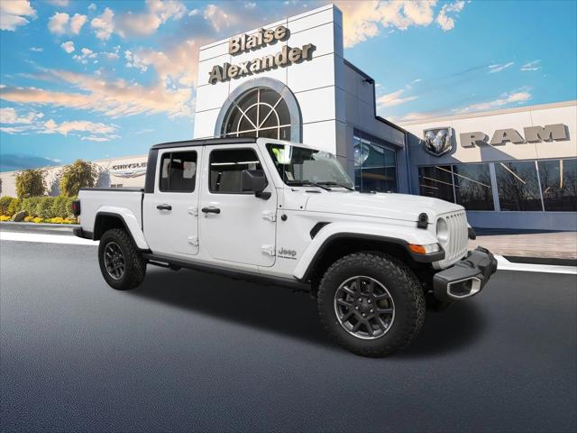 2023 Jeep Gladiator Overland 4x4