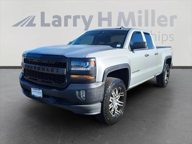 2017 Chevrolet Silverado 1500 Custom 2017 Chevrolet Silverado 1500 Custom