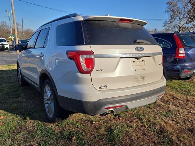2016 Ford Explorer XLT 2016 Ford Explorer XLT