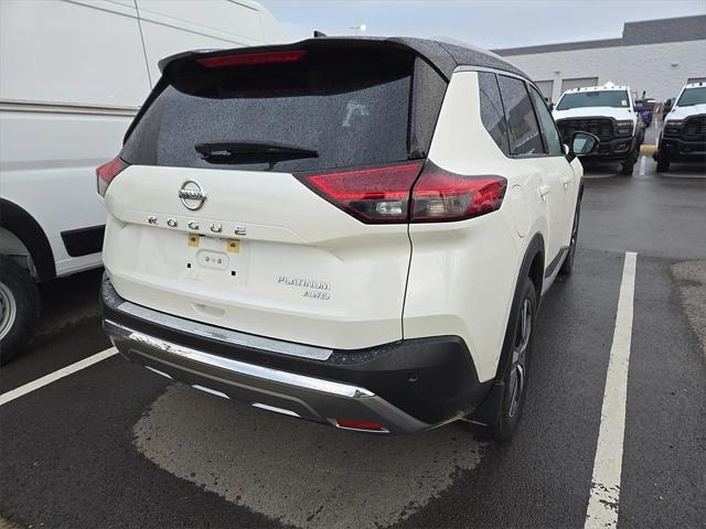 2021 Nissan Rogue Platinum Intelligent AWD 2021 Nissan Rogue Platinum Intelligent AWD