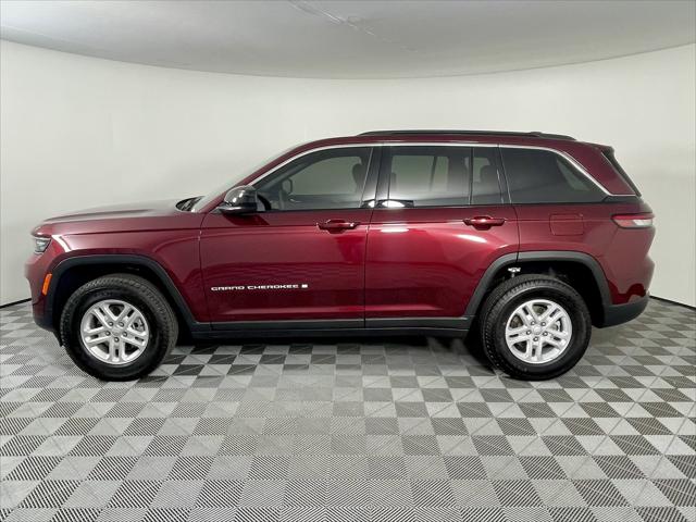 2025 Jeep Grand Cherokee Laredo 4x4