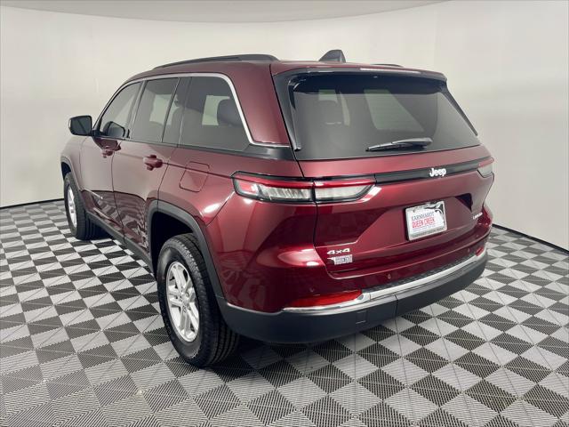 2025 Jeep Grand Cherokee Laredo 4x4