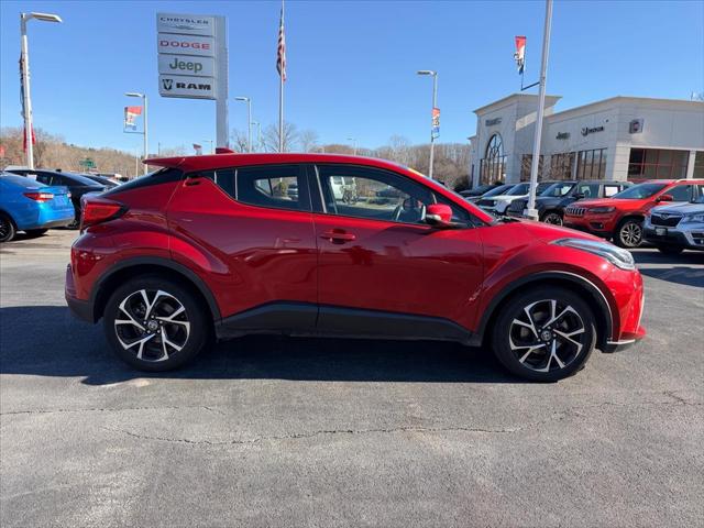 2022 Toyota C-HR XLE