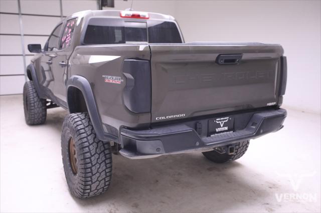 2023 Chevrolet Colorado 4WD Crew Cab Short Box Trail Boss