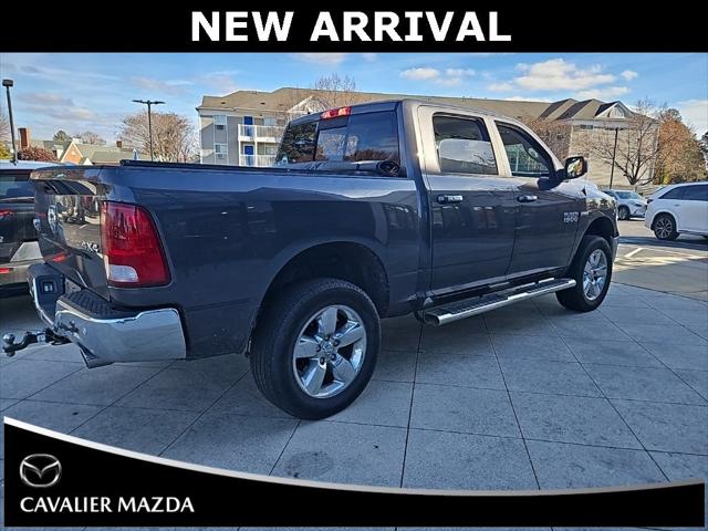 2018 RAM 1500 Big Horn Crew Cab 4x4 57 Box 2018 RAM 1500 Big Horn Crew Cab 4x4 57 Box