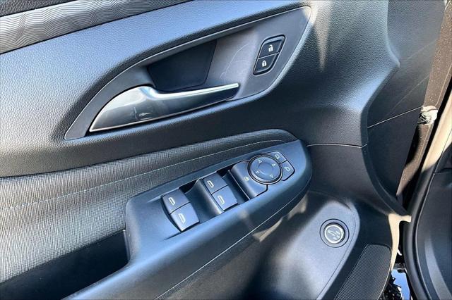 2026 Buick NV Sport Touring FWD