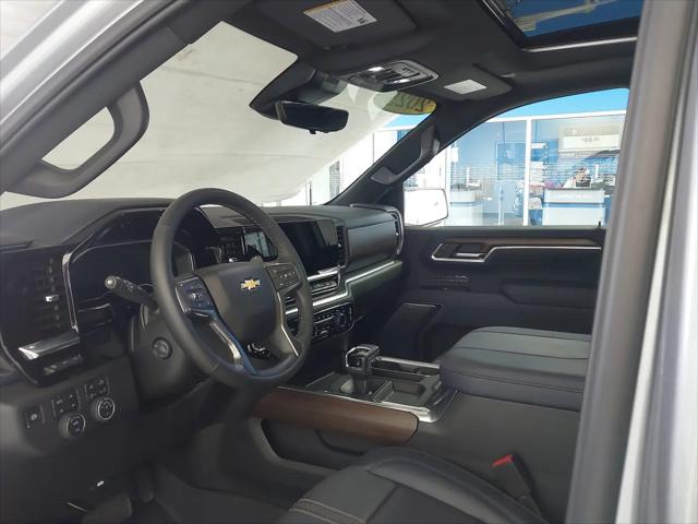 2025 Chevrolet Silverado 1500 4WD Crew Cab Short Bed High Country