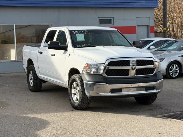 2017 Ram 1500 Tradesman Crew Cab 4x4 5'7" Box