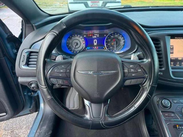 2015 Chrysler 200 S