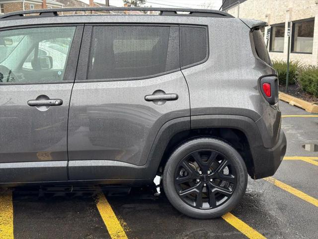 2017 Jeep Renegade Altitude FWD