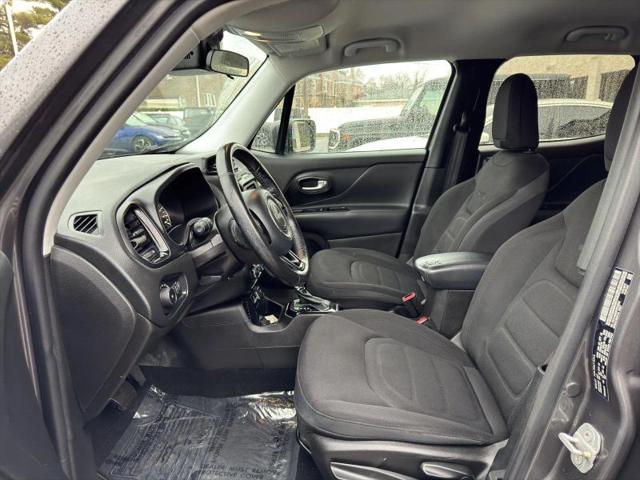 2017 Jeep Renegade Altitude FWD