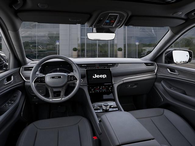 2025 Jeep Grand Cherokee Overland 4x4