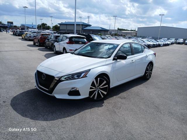 2021 Nissan Altima SR FWD