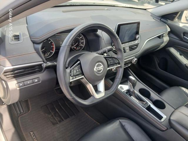 2021 Nissan Altima SR FWD