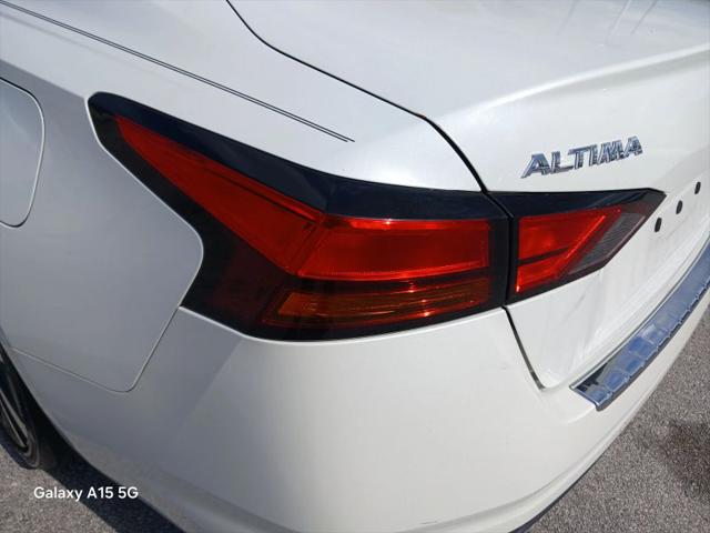 2021 Nissan Altima SR FWD