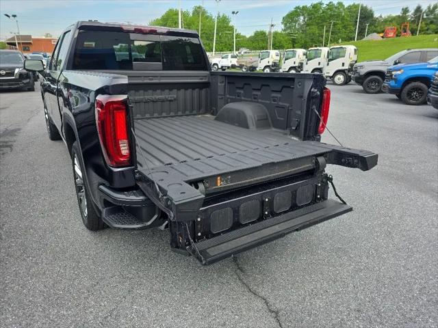 2022 GMC Sierra 1500 4WD Crew Cab Short Box Denali