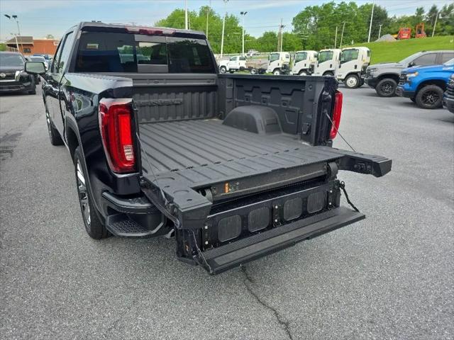 2022 GMC Sierra 1500 4WD Crew Cab Short Box Denali