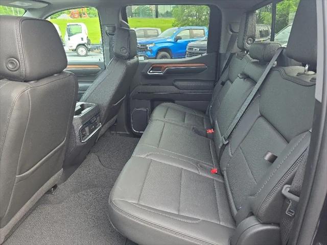 2022 GMC Sierra 1500 4WD Crew Cab Short Box Denali