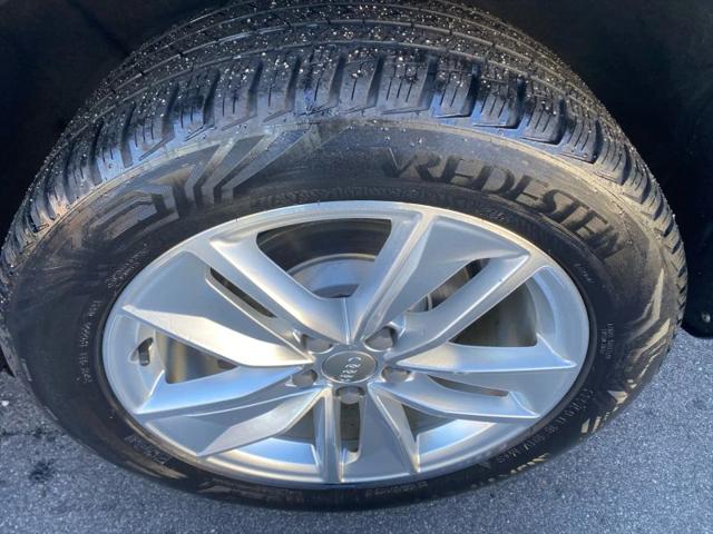 2018 Audi Q3 2.0T Premium