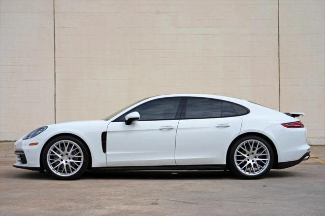 2018 Porsche Panamera 4