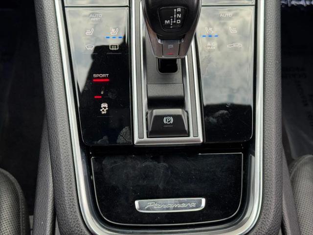 2018 Porsche Panamera 4