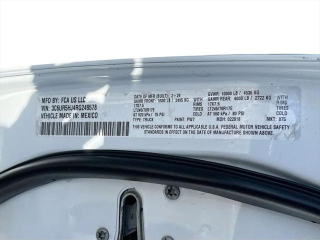 2024 Ram 2500 Tradesman Crew Cab 4x4 8' Box