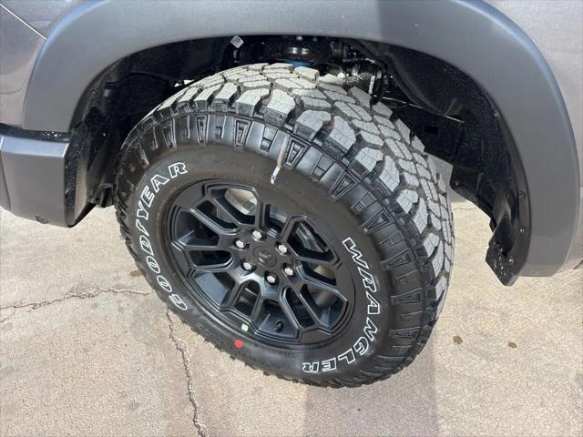 2026 Ram 1500 Rebel Crew Cab 4x4 5'7" Box