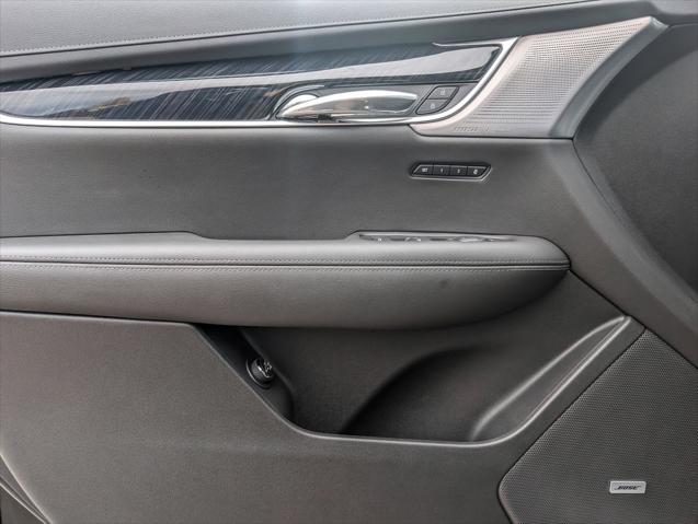 2025 Cadillac XT6 FWD Premium Luxury