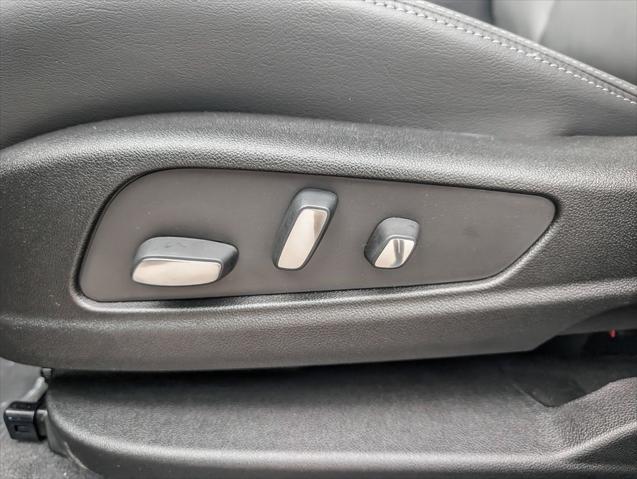 2025 Cadillac XT6 FWD Premium Luxury