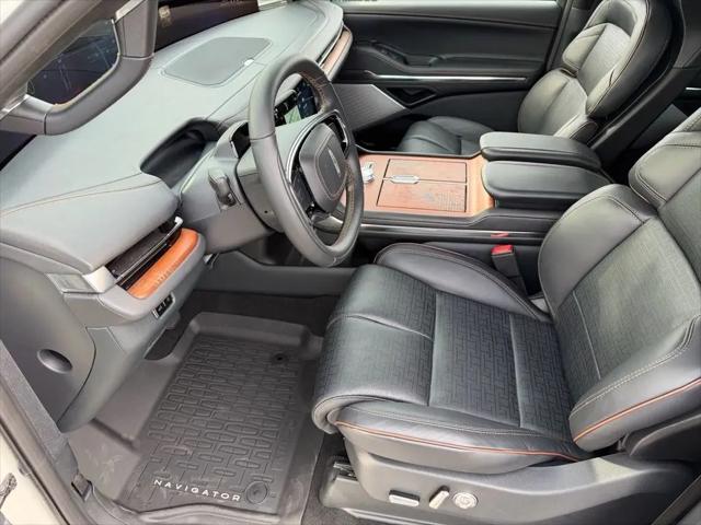 2025 Lincoln Navigator Black Label