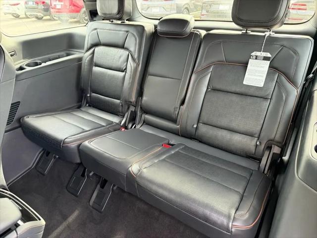 2025 Lincoln Navigator Black Label