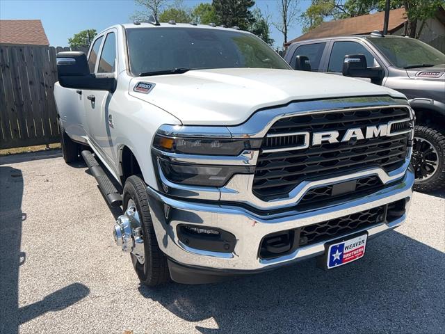 2026 Ram 3500 Tradesman Crew Cab 4x4 8' Box