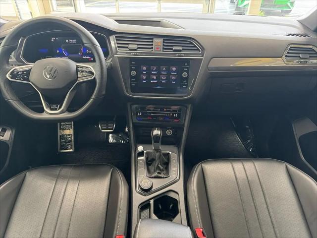 2022 Volkswagen Tiguan 2.0T SE R-Line Black