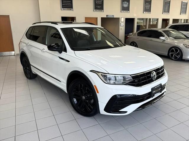 2022 Volkswagen Tiguan 2.0T SE R-Line Black