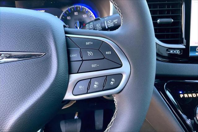 2026 Chrysler Voyager LX