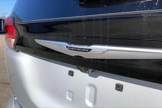 2026 Chrysler Voyager LX