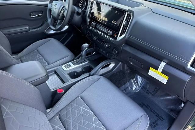 2026 Nissan Frontier Crew Cab SV 4x4