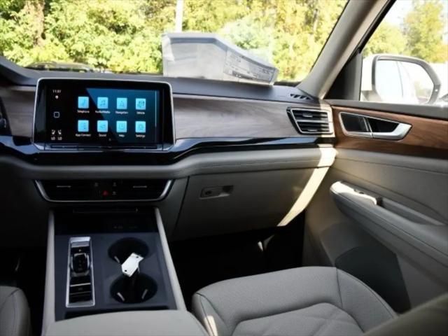 2026 Volkswagen Atlas SE