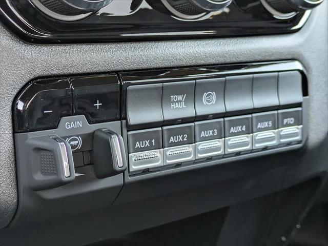 2026 Ram 3500 Tradesman/Big Horn