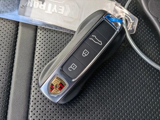 2025 Porsche Cayenne E-Hybrid Cayenne E-Hybrid