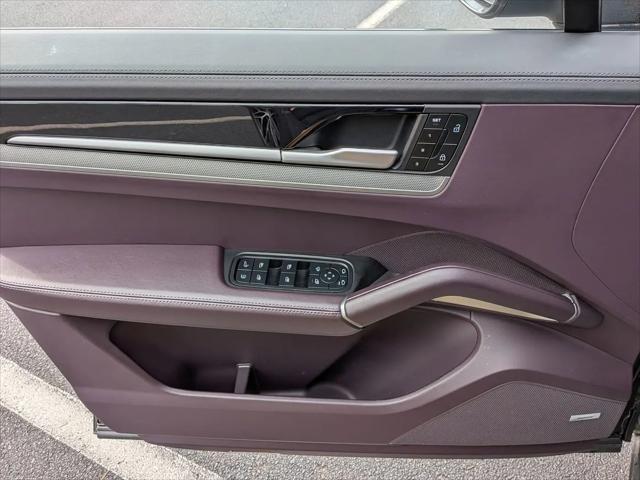 2025 Porsche Cayenne E-Hybrid Cayenne E-Hybrid