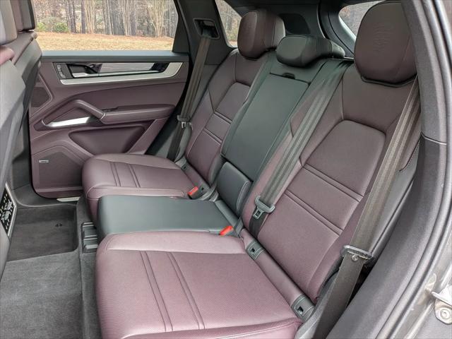 2025 Porsche Cayenne E-Hybrid Cayenne E-Hybrid