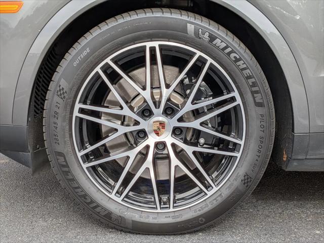 2025 Porsche Cayenne E-Hybrid Cayenne E-Hybrid