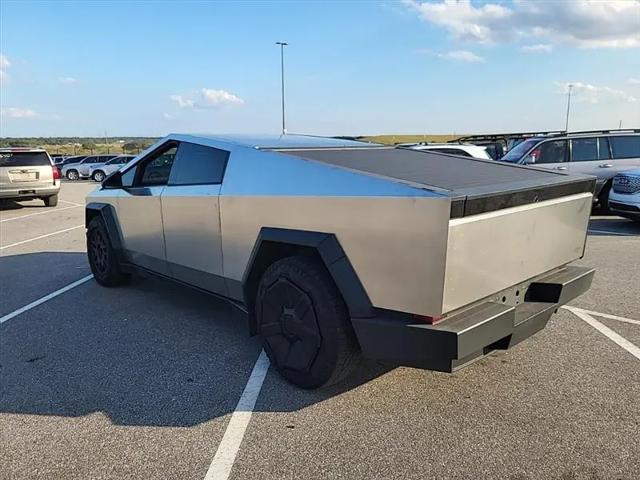 2024 Tesla Cybertruck Cyberbeast