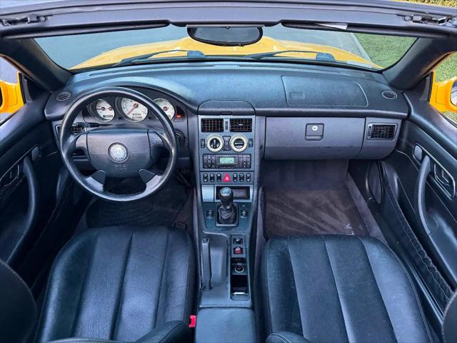 2000 Mercedes-Benz SLK Kompressor