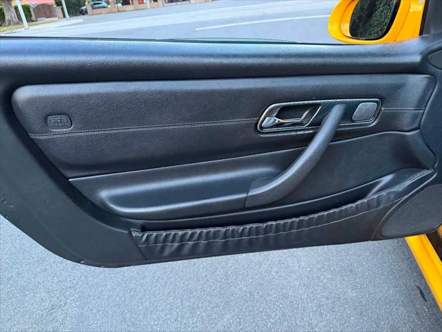 2000 Mercedes-Benz SLK Kompressor