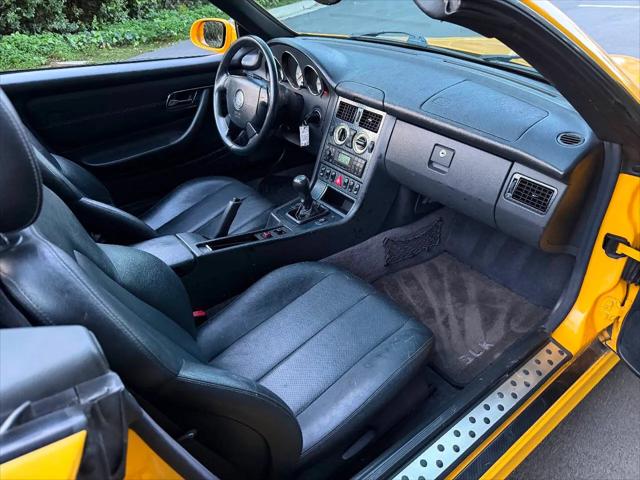 2000 Mercedes-Benz SLK Kompressor