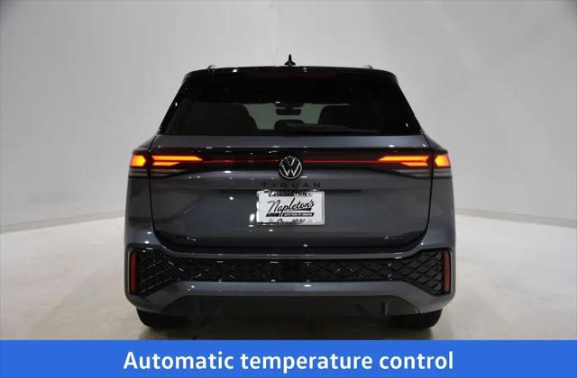 2026 Volkswagen Tiguan SE R-Line Black