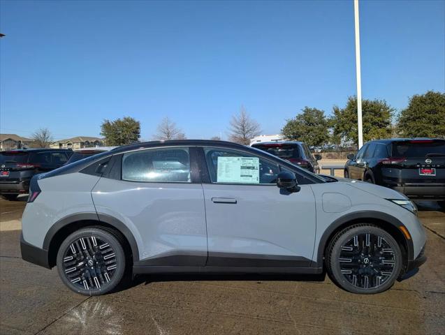 2026 Nissan LEAF PLATINUM+